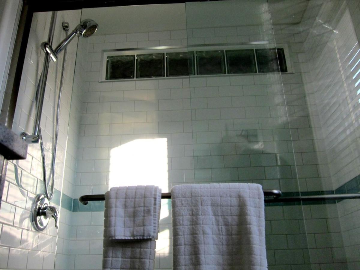 Merrickville Guest Suites Exteriör bild