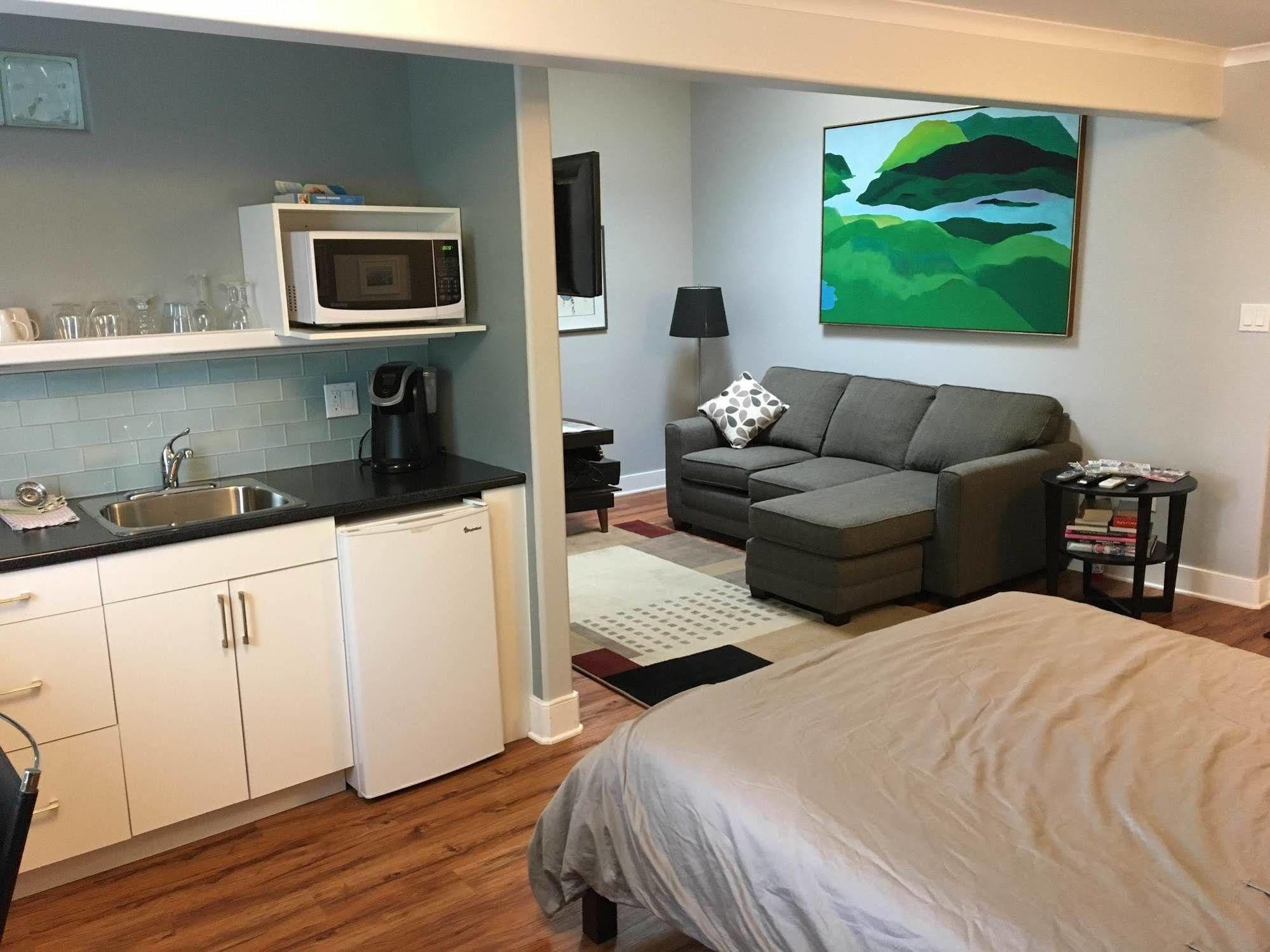 Merrickville Guest Suites Exteriör bild