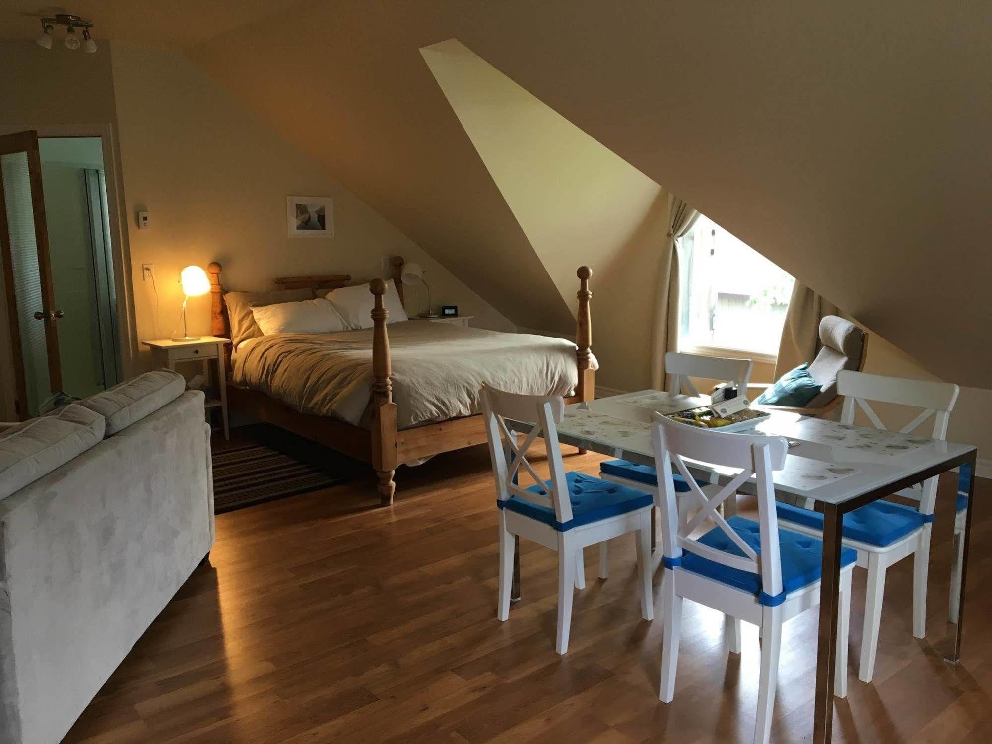Merrickville Guest Suites Exteriör bild